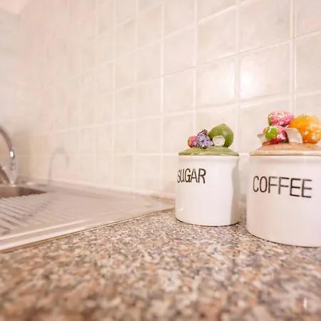 农家乐 拉真兹阿纳农家乐 *